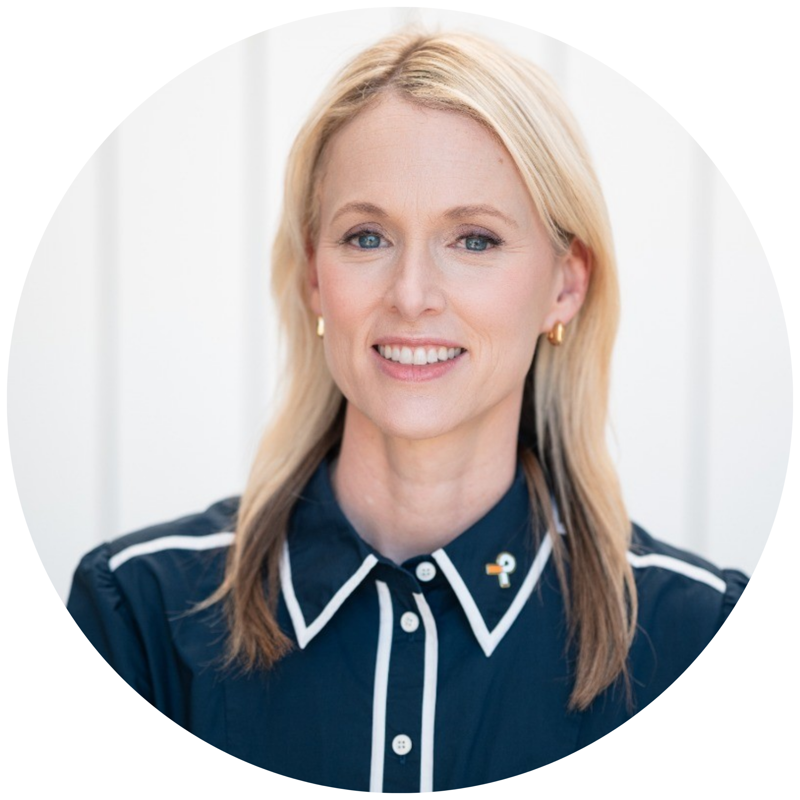 Dr Bronwyn King AO